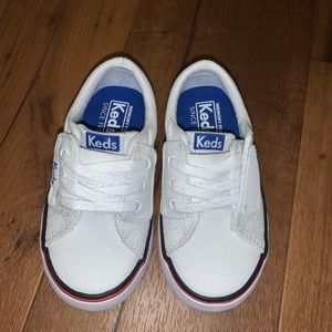 Toddler shoes